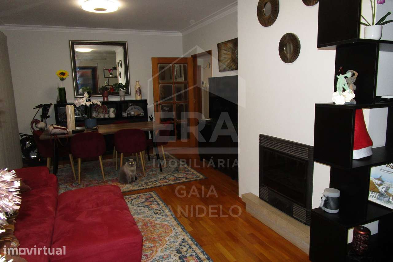 T3 com Vista Mar em Localização Privilegiada! - Grande imagem: 4/17