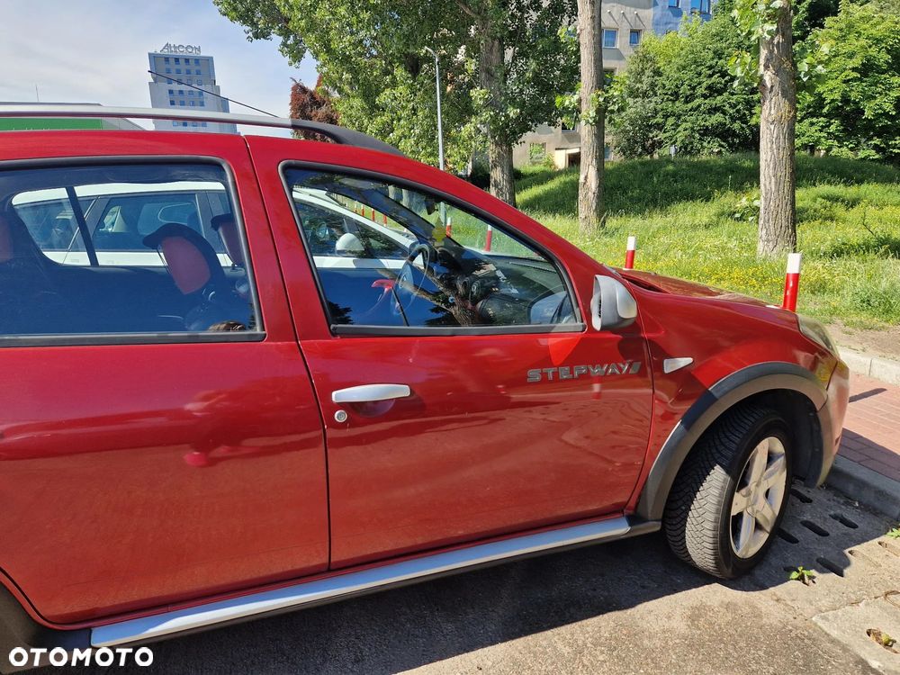 Dacia Sandero Stepway2 1.6 - 4