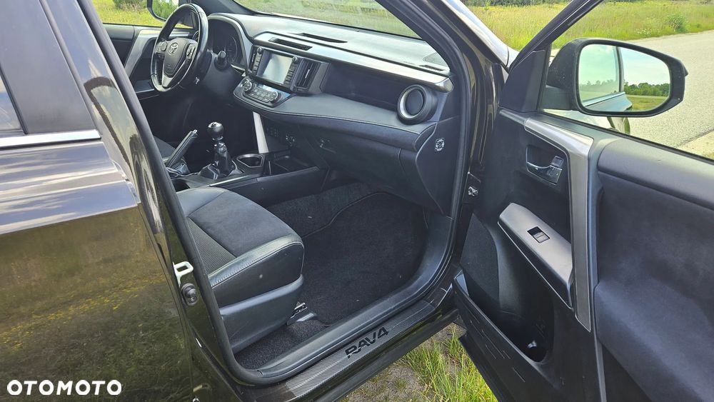 Toyota RAV4 2.0 D-4D Premium 4x2 - 32