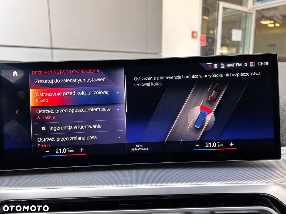 BMW Seria 3 320d xDrive M Sport sport - 38