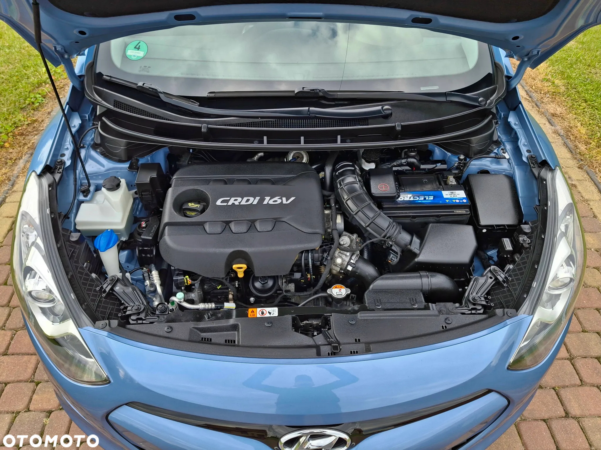 Hyundai i30 1.6 CRDi BlueDrive Premium - 38
