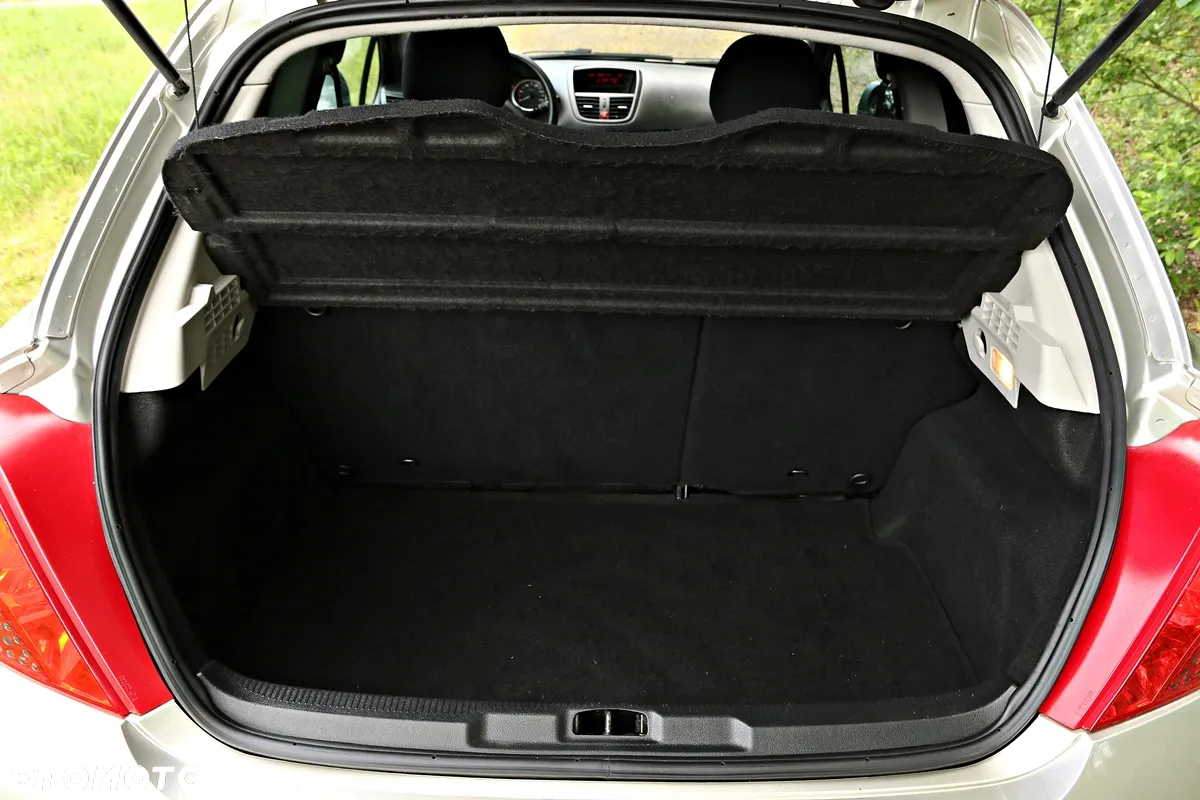 Peugeot 207 1.4 Trendy - 28