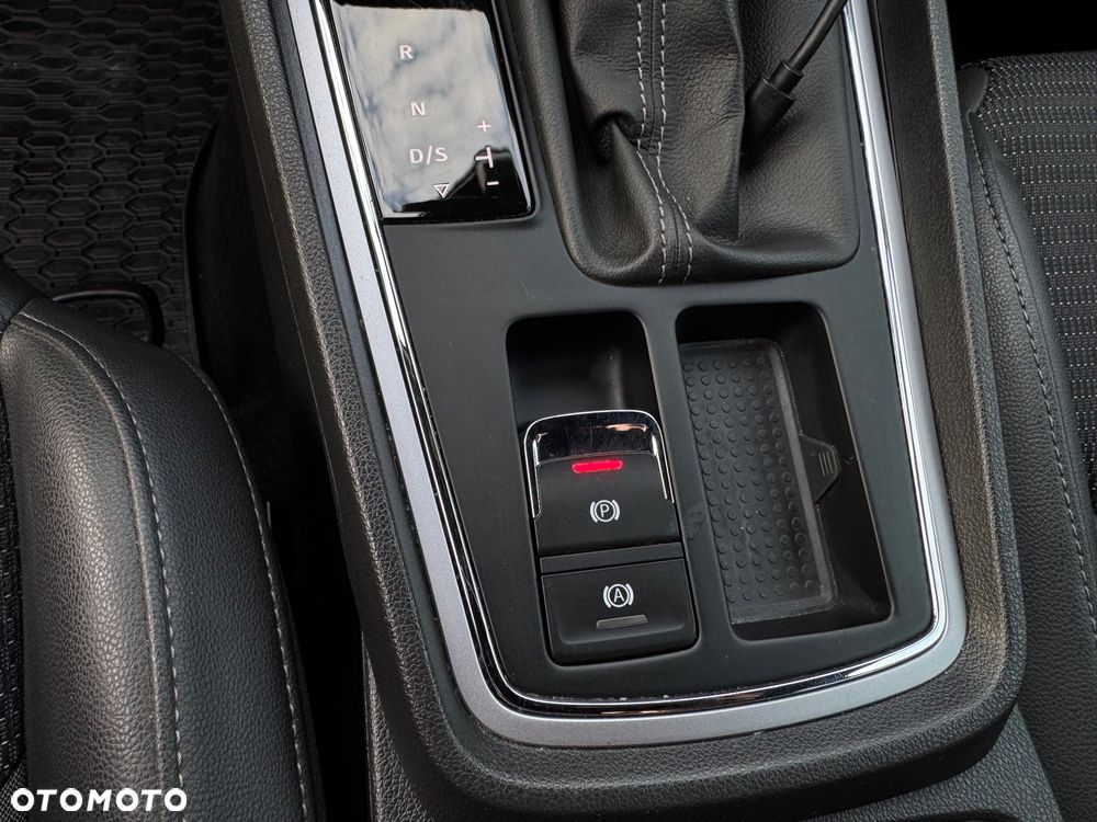 Seat Leon 2.0 TDI DPF Start&Stop DSG XCELLENCE - 24