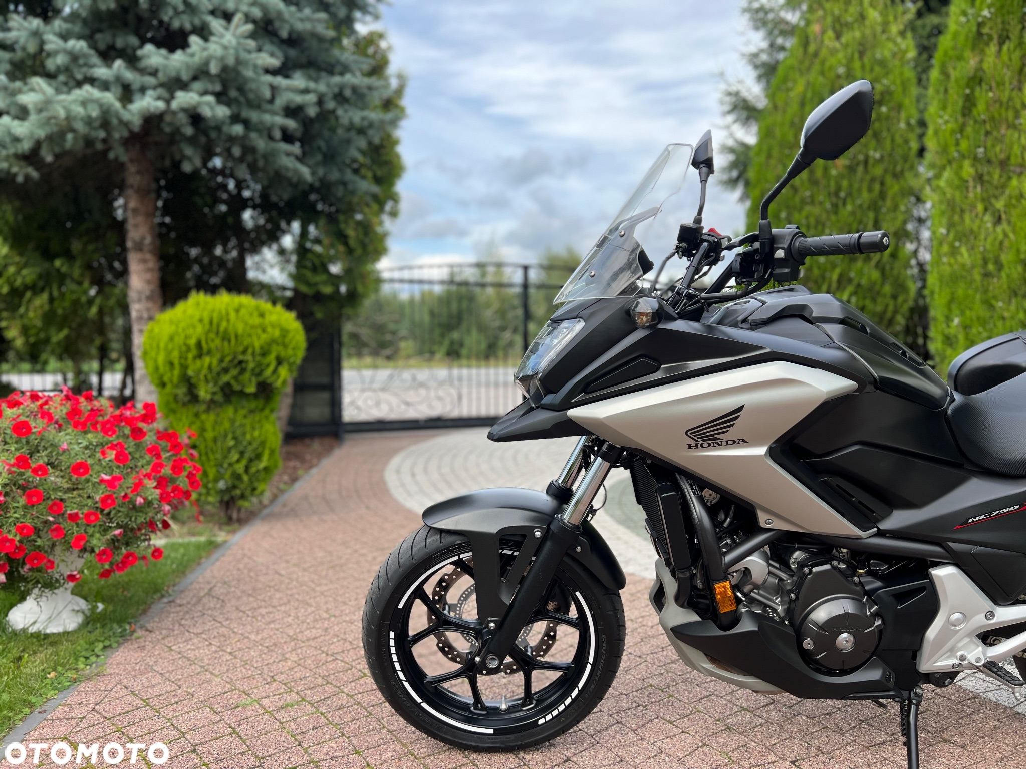 Honda NC - 27