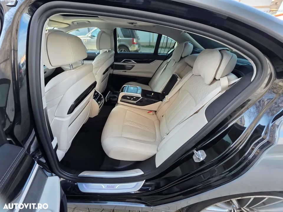 BMW Seria 7 745e AT PHEV - 10