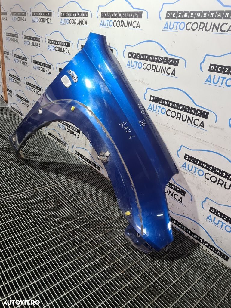 Aripa Dreapta Fata Toyota RAV 4 II 2000 - 2006 4 Usi ALBASTRU (1063) Ruginita - 3