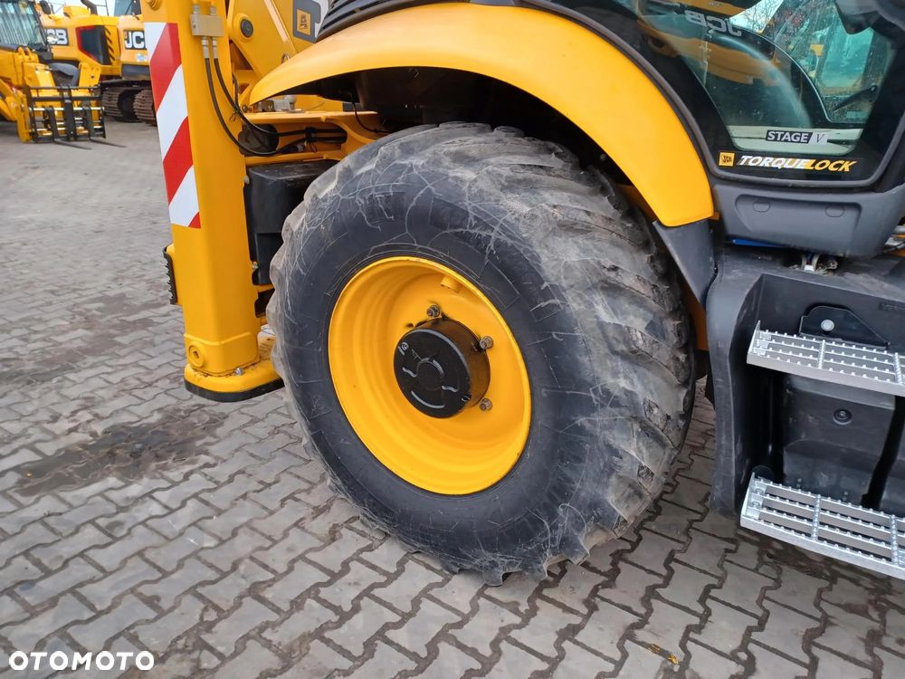 JCB 3CX Plus AEC - 11