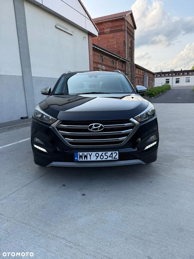Hyundai Tucson - 2