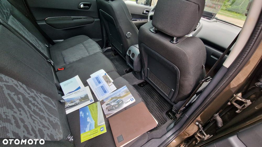 Peugeot 3008 2.0 HDi Premium - 17