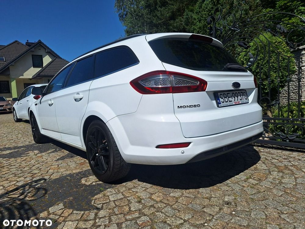 Ford Mondeo 2.0 TDCi Titanium - 24