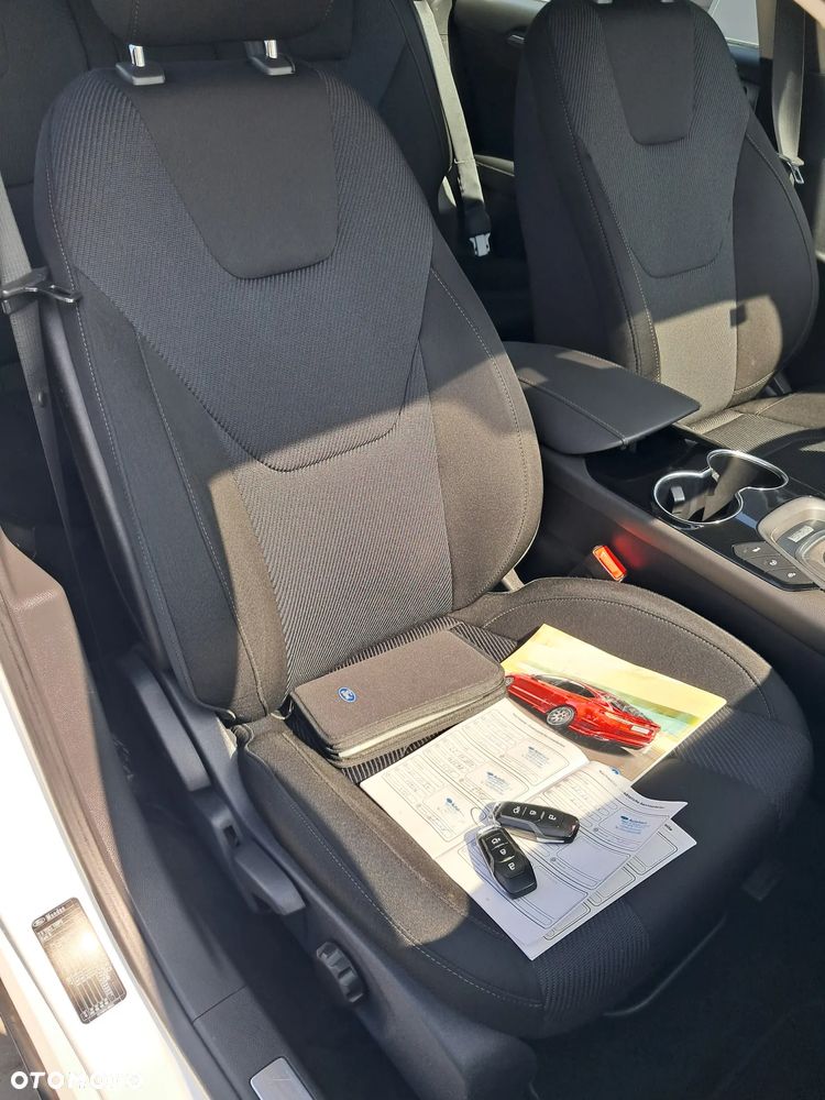 Ford Mondeo 2.0 TDCi STart-Stopp Titanium - 13