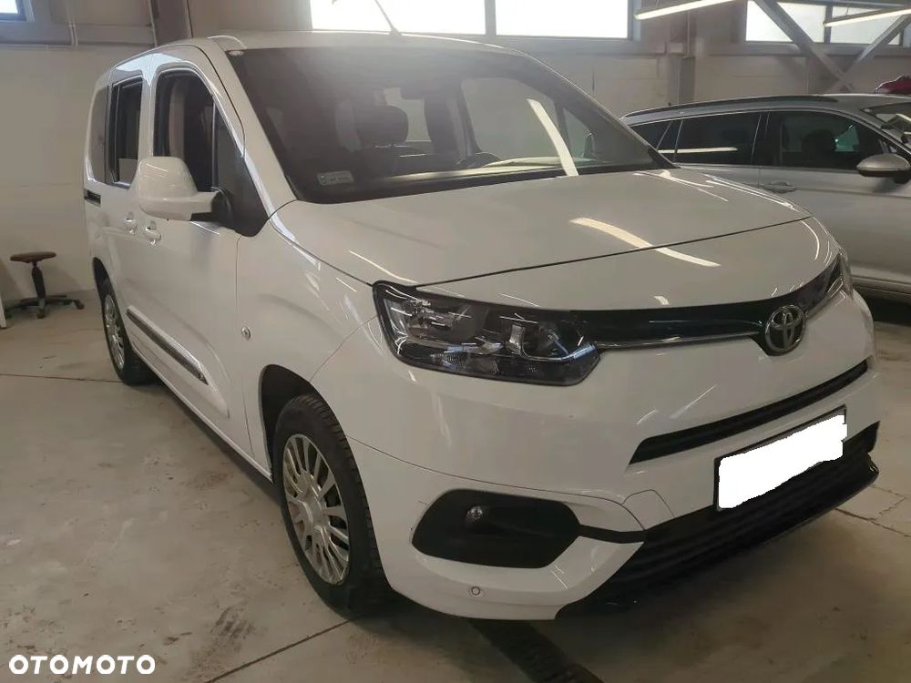 Toyota Proace City - 11
