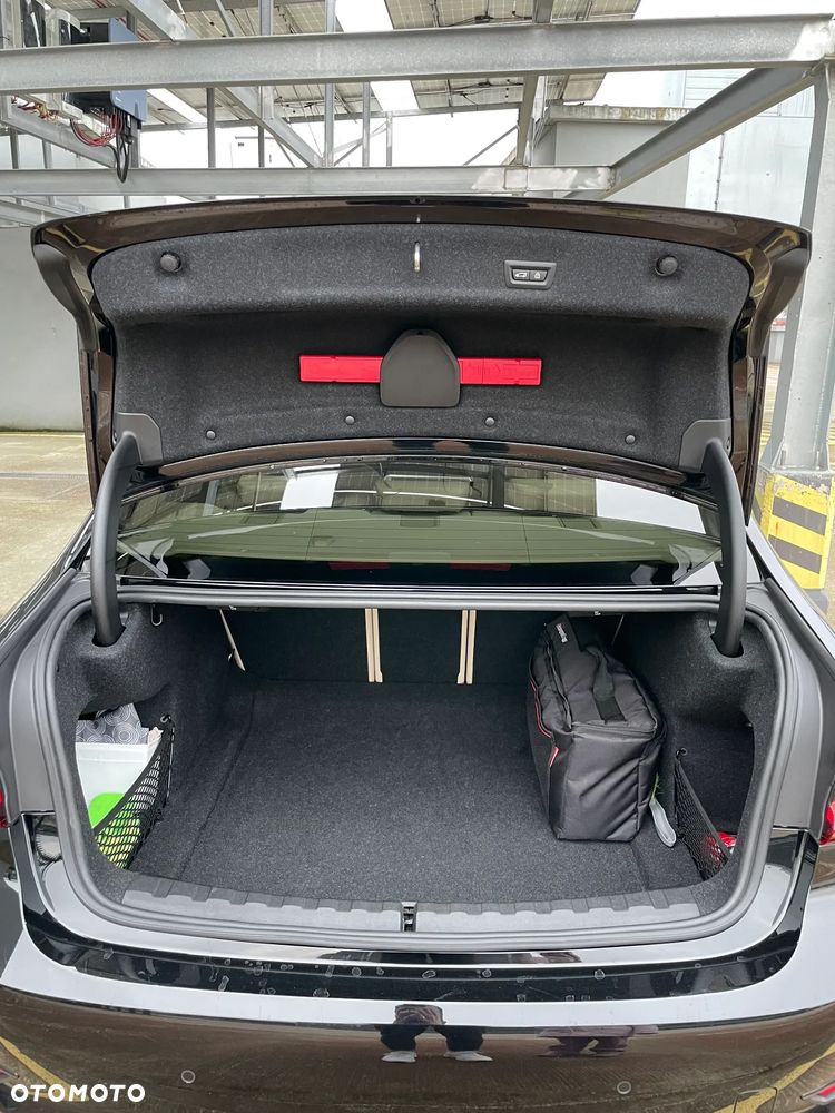 BMW Seria 3 320i xDrive - 6