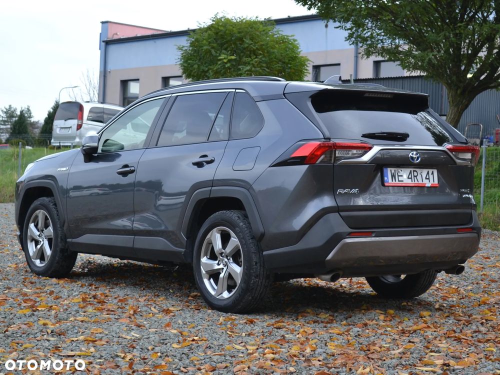 Toyota RAV4 - 4