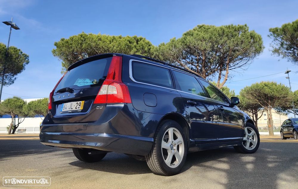 Volvo V70 2.0 D3 Momentum Start/Stop - 8
