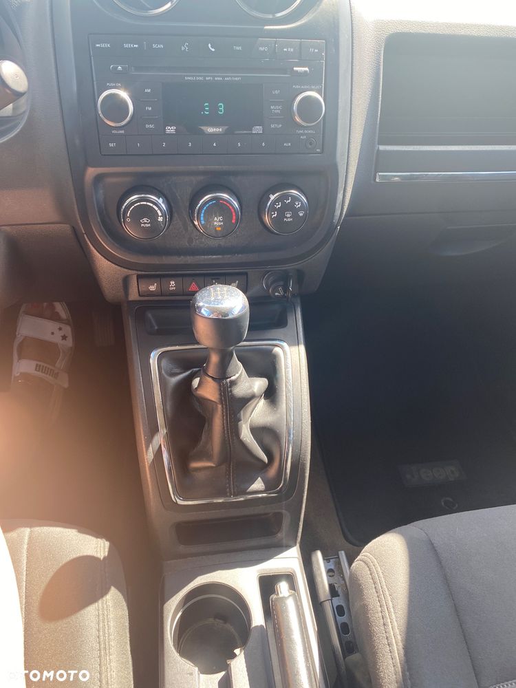 Jeep Compass 2.0 4x2 Limited - 25