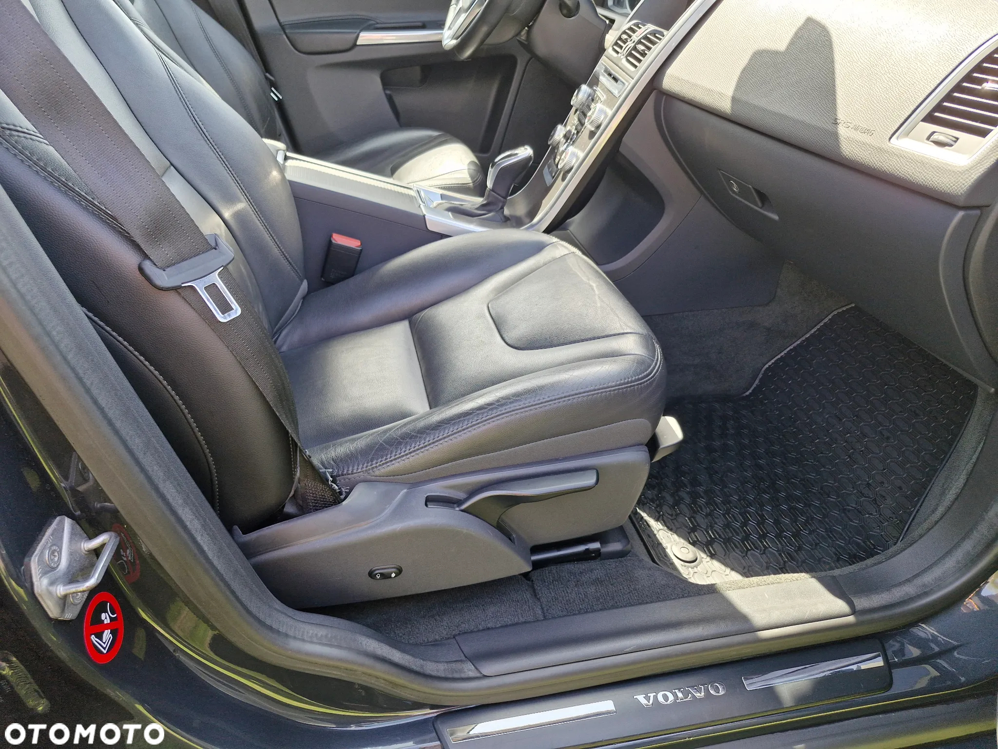 Volvo XC 60 - 14