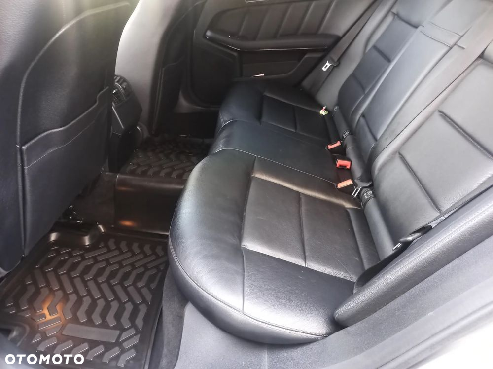 Mercedes-Benz Klasa E 350 CDI 4-Matic BlueEff - 5