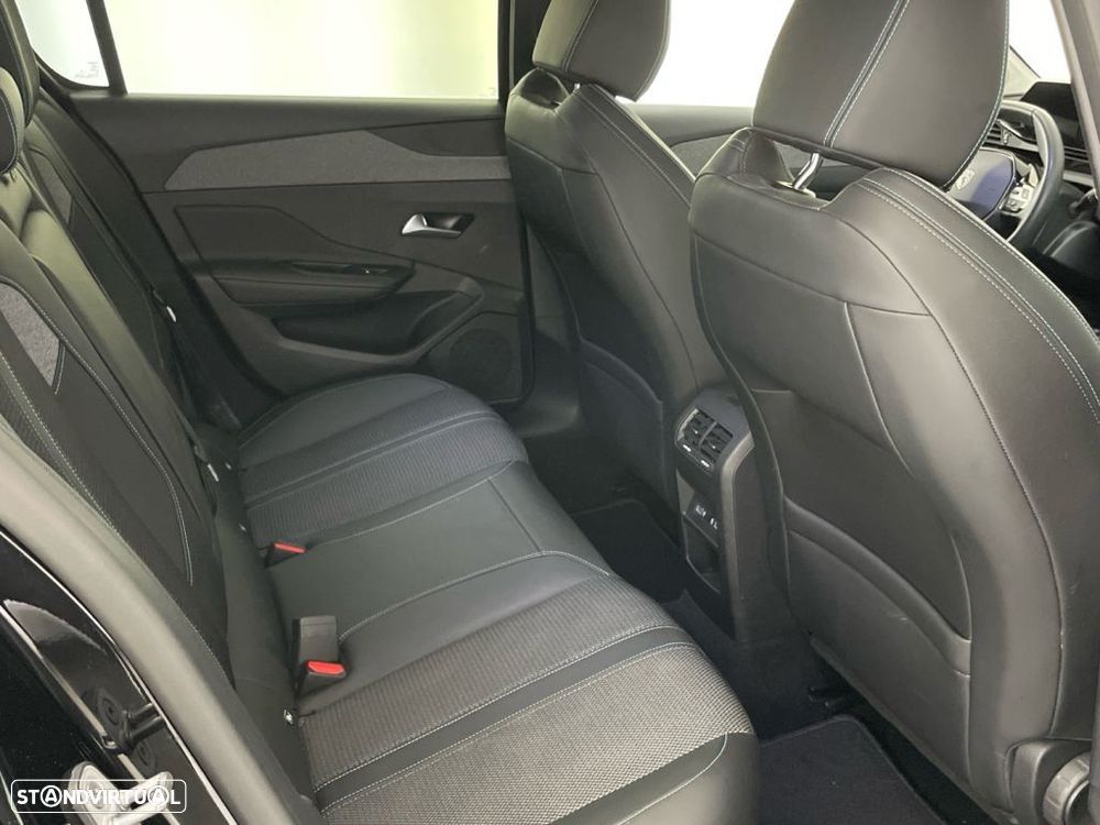 Peugeot 308 1.5 BlueHDi Allure EAT8 - 25