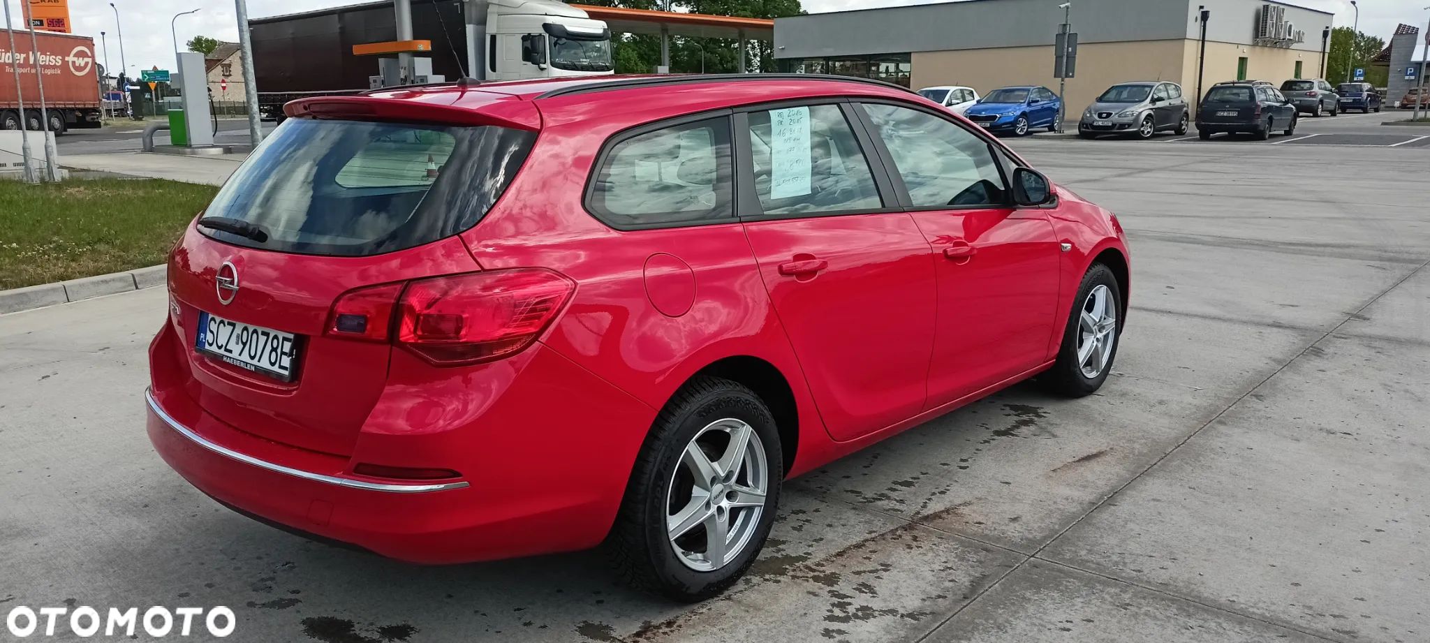 Opel Astra 1.6 Color Edition - 1