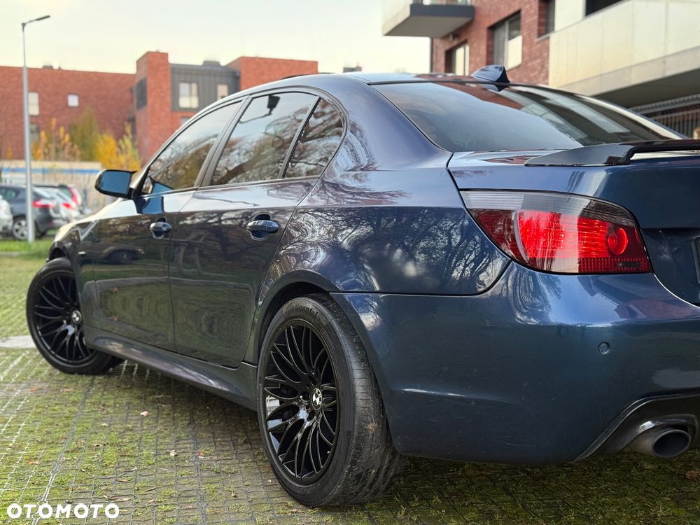 BMW Seria 5 - 16