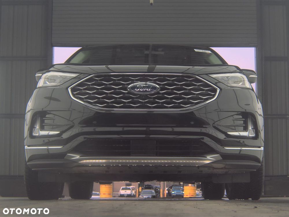 Ford Edge - 7