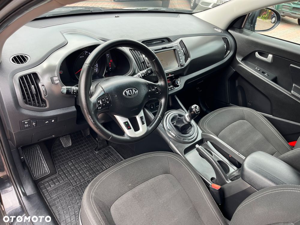 Kia Sportage 1.7 CRDI M 2WD - 27