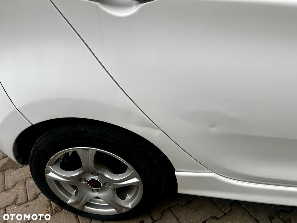Kia Picanto 1.2 Dream Team Edition - 13