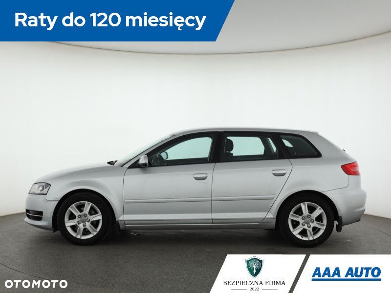 Audi A3 Sportback - 4