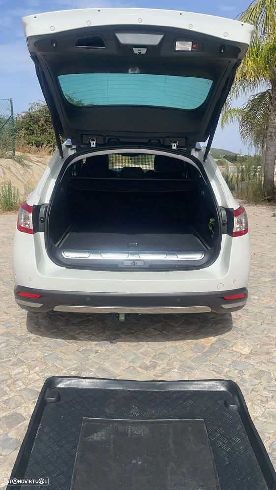 Peugeot 508 RXH 2.0 HDi Hybrid4 2-Tronic 104g - 15