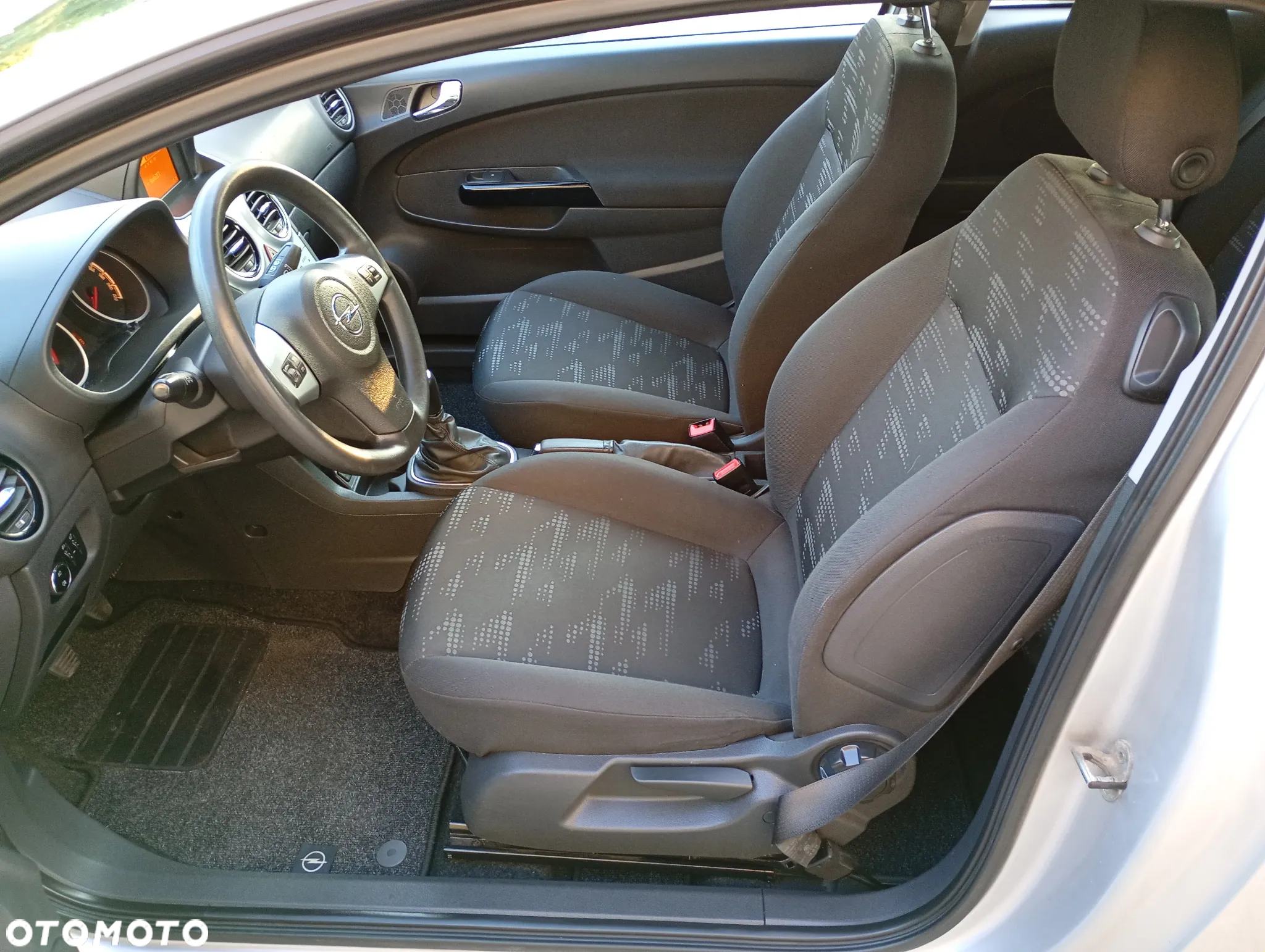 Opel Corsa 1.3 CDTI Enjoy - 15