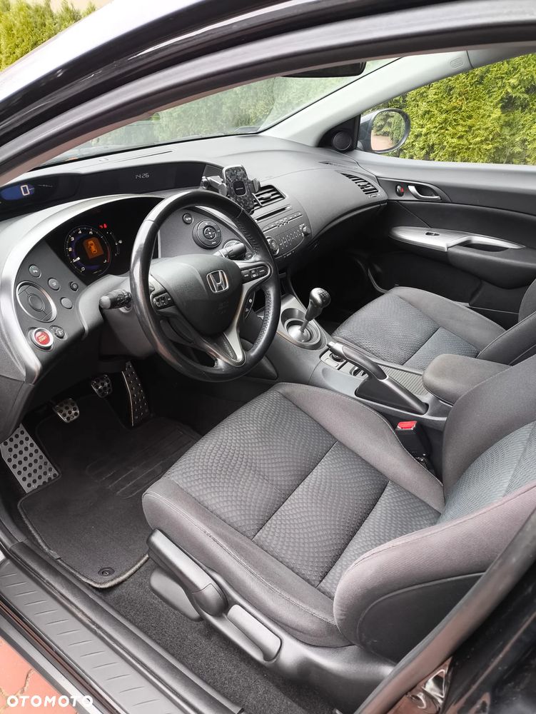 Honda Civic 1.8i-VTEC Sport - 16