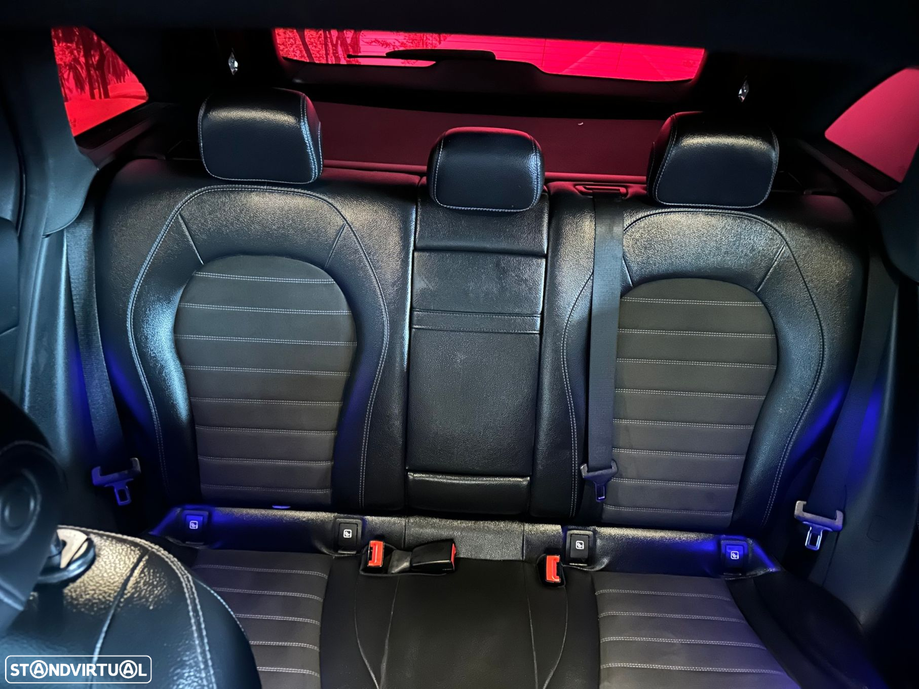 Mercedes-Benz GLC 300 de 4Matic - 12