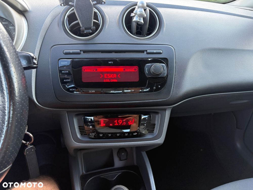 Seat Ibiza 1.4 16V Passion - 15