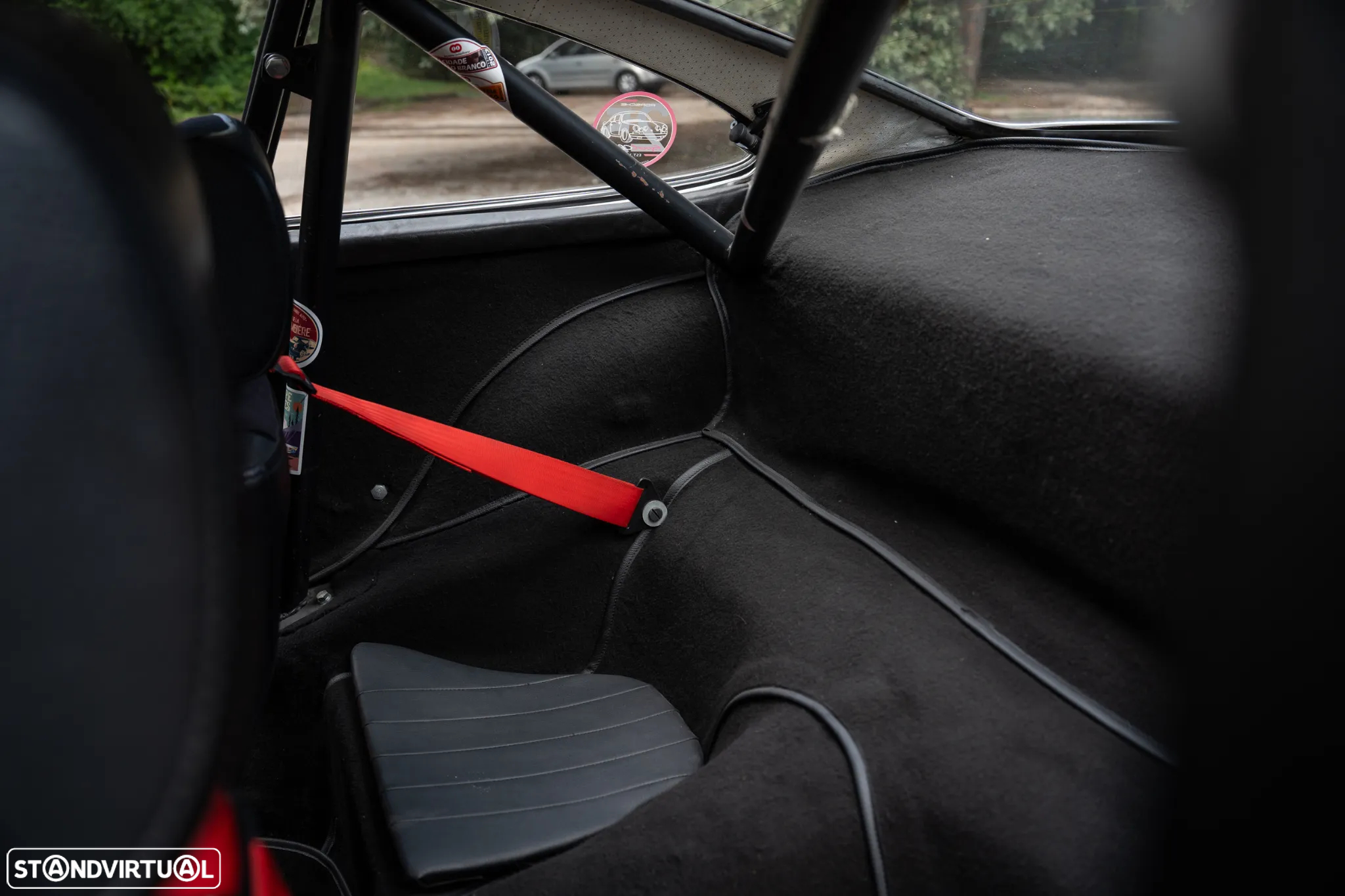 Porsche 911 Série F - 34