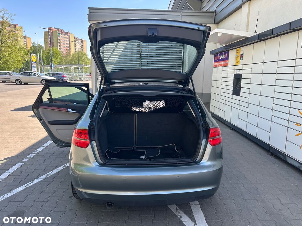 Audi A3 Sportback 1.6 TDI DPF Ambition - 22