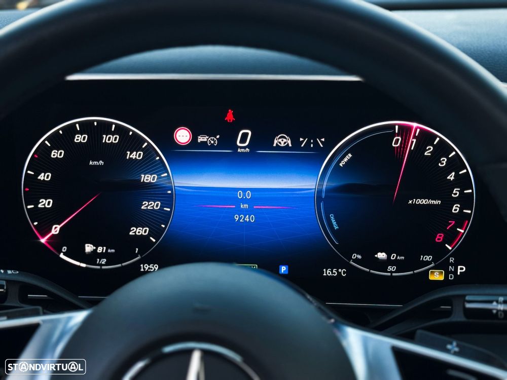 Mercedes-Benz GLC 300 - 25