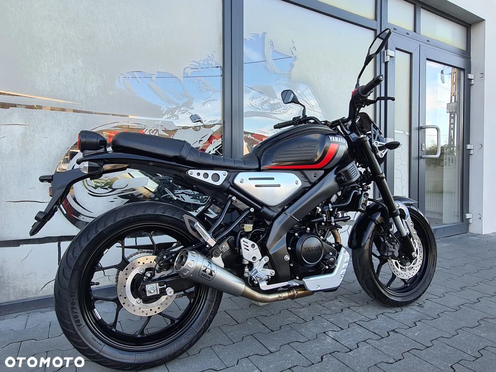 Yamaha XSR - 9