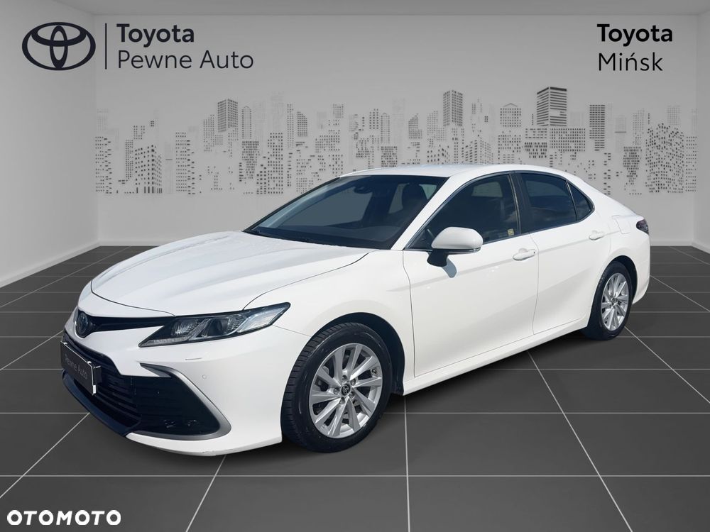 Toyota Camry 2.5 Hybrid Comfort CVT - 2
