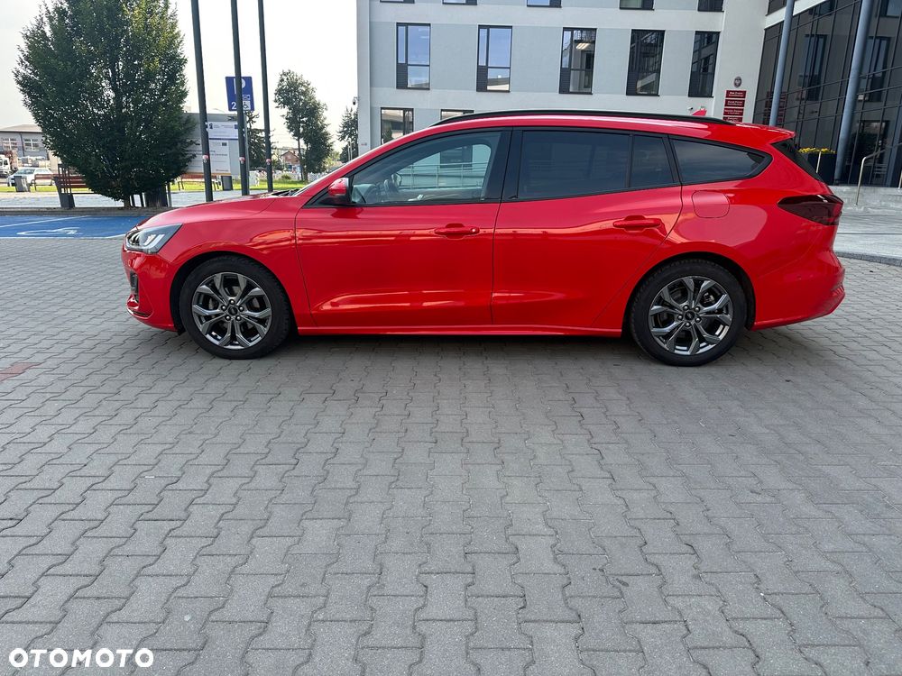 Ford Focus 1.0 EcoBoost Hybrid ST-LINE - 9
