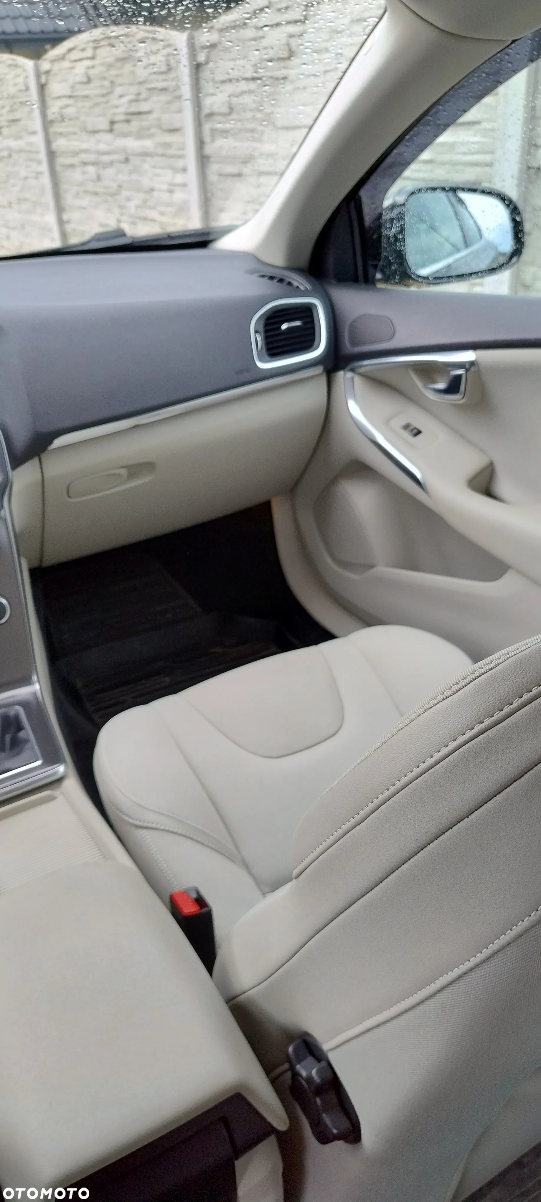 Volvo V40 - 12