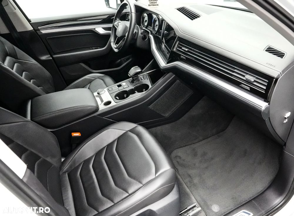 Volkswagen Touareg V6 TDI Atmosphere - 13