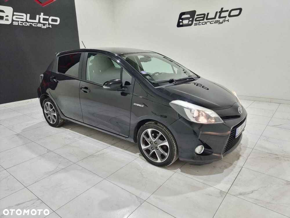 Toyota Yaris - 1