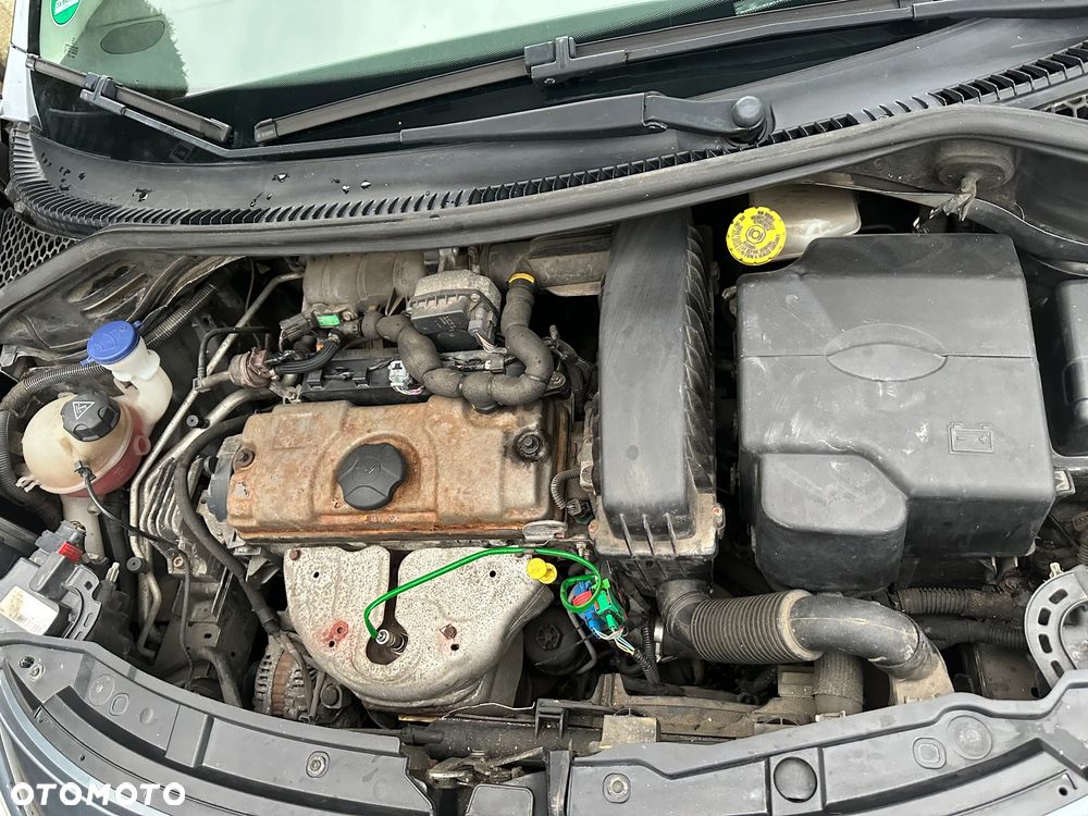 Peugeot 207 75 Filou - 4