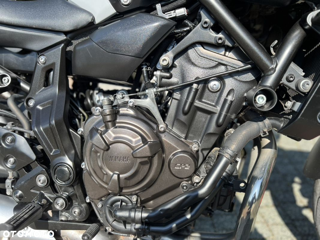 Yamaha MT - 7