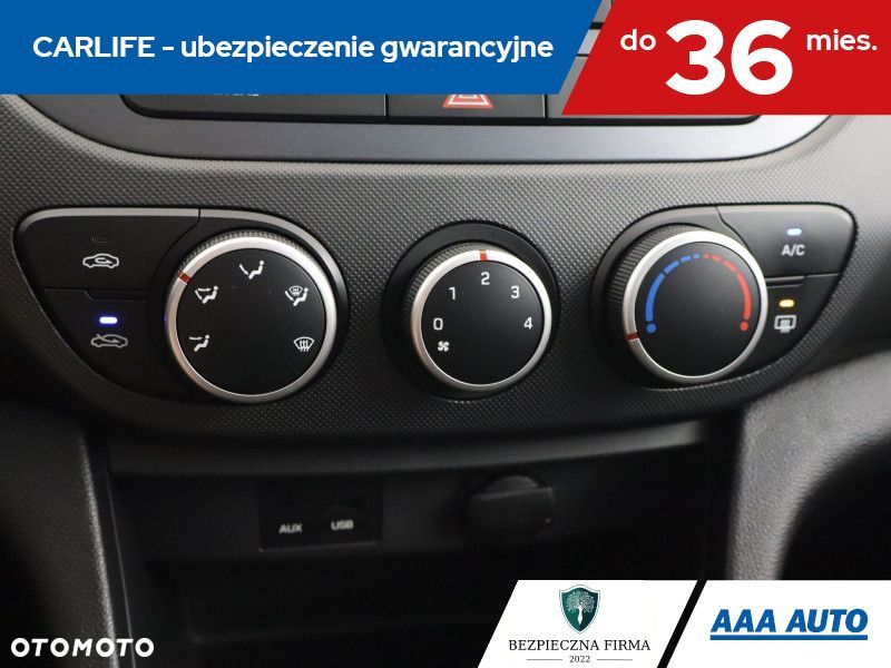 Hyundai i10 - 19