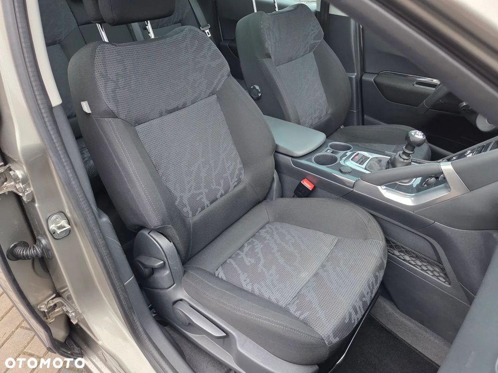 Peugeot 3008 120 VTi Premium - 9