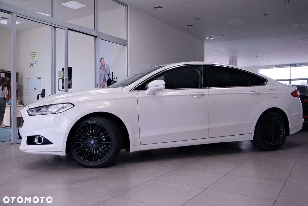 Ford Fusion - 15