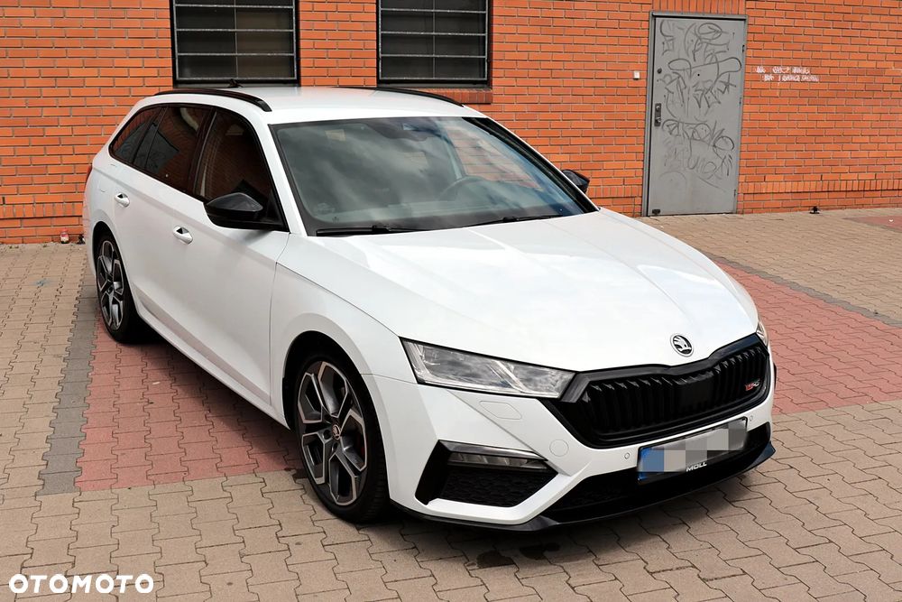 Skoda Octavia 2.0 TDI DSG RS - 6
