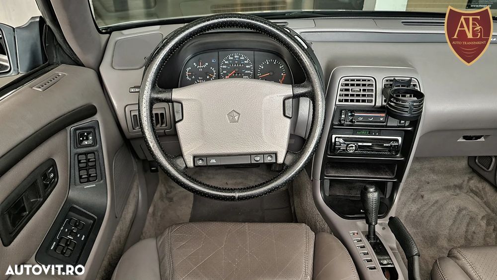 Chrysler Le Baron - 32